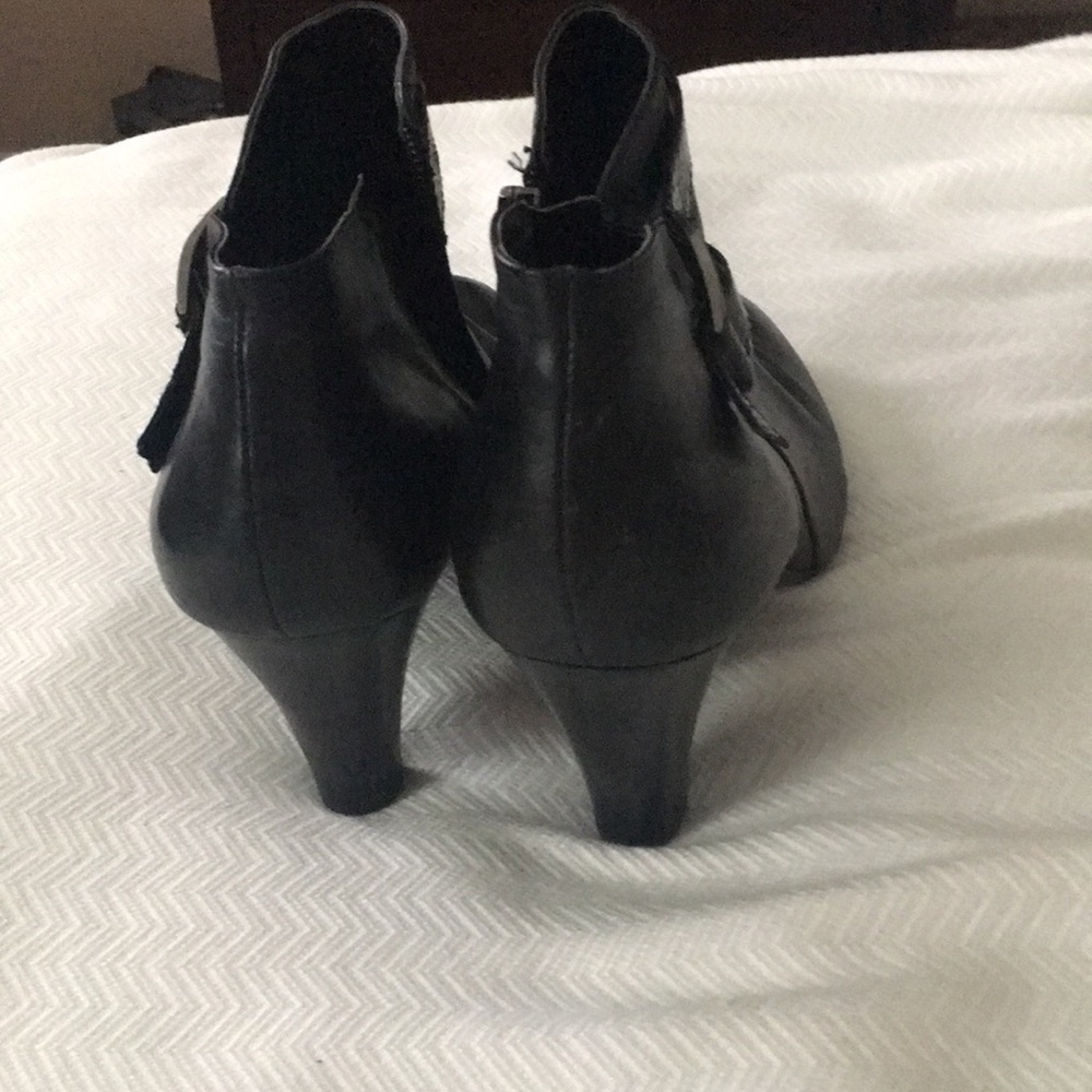 Booties - Picture 4 of 4